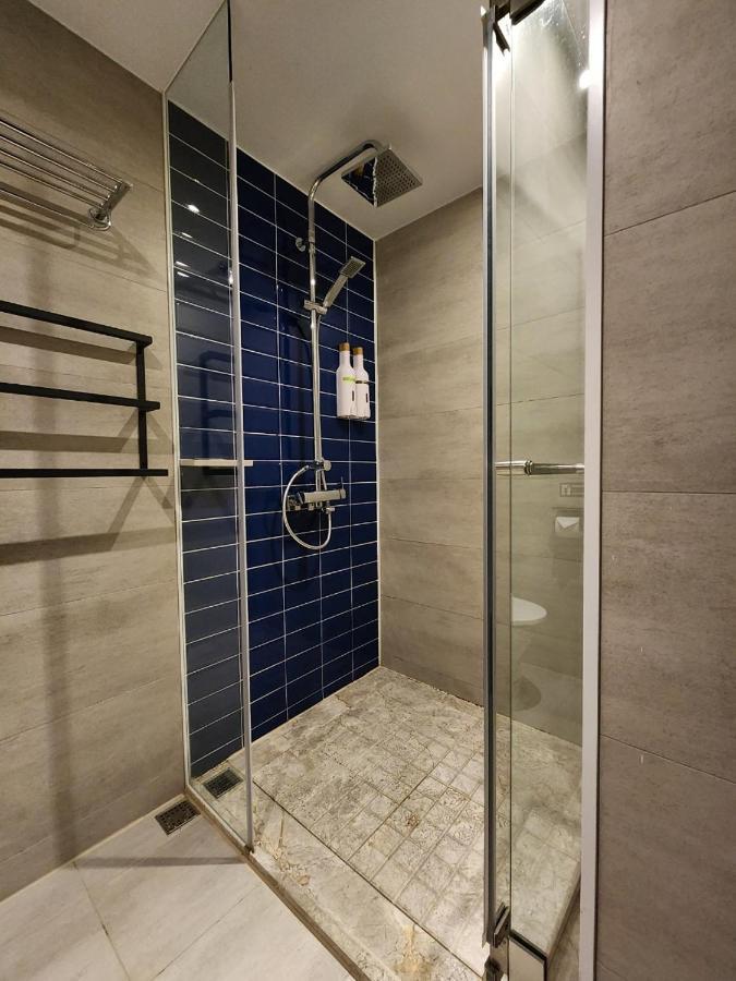 Hotel Olah Poshtel - Hualien Zhongfu Zewnętrze zdjęcie
